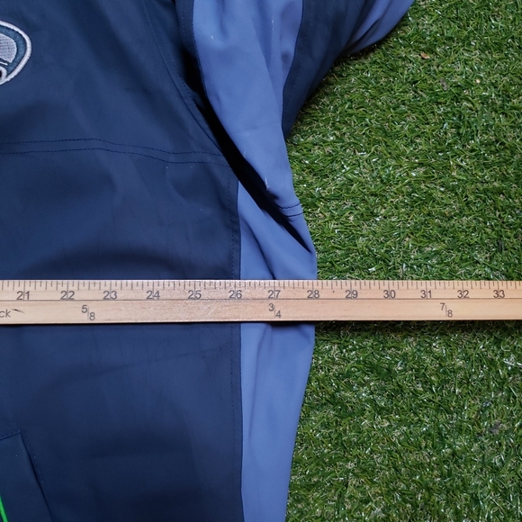 Vintage 2000s 2 In 1 reversible Seattle Seahawks jacket Sizs XL H1 - Picture 7 of 10